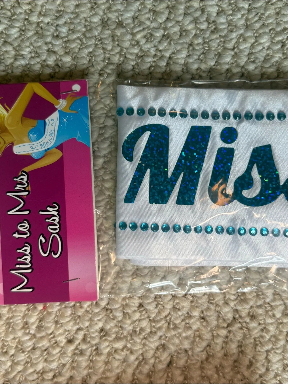 Bachelorette/wedding party bridal sashes - Miss to Mrs and 4 bachelorette